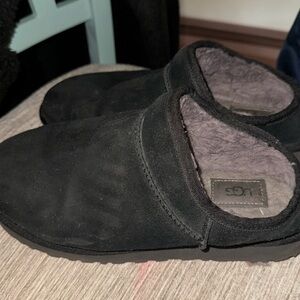 UGG size 10 black slippers